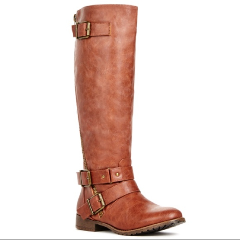 NWT🎉 Knee- Height Boot